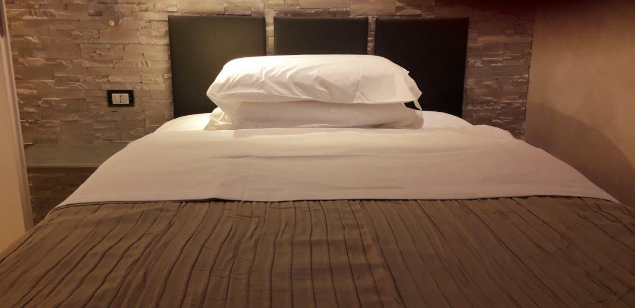 A 2 Passi Da Bed & Breakfast Foggia Ngoại thất bức ảnh